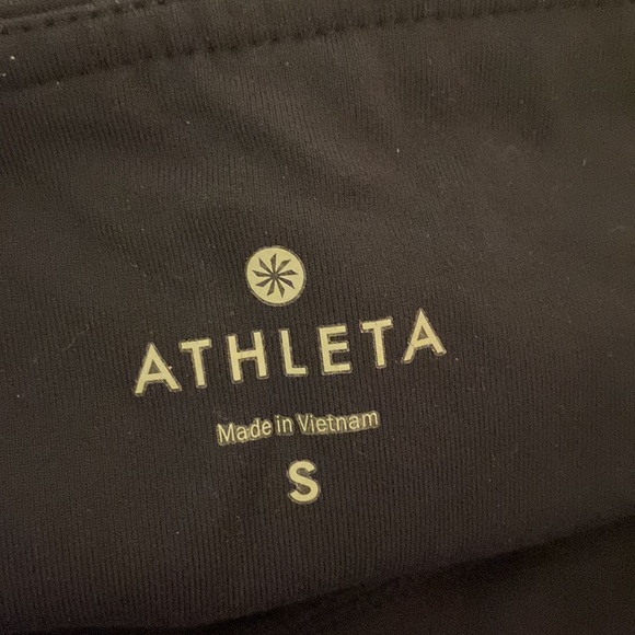 Athleta Revelation Crop Capri Leggings Mid Rise Navy Blue Size Small - Picture 10 of 12